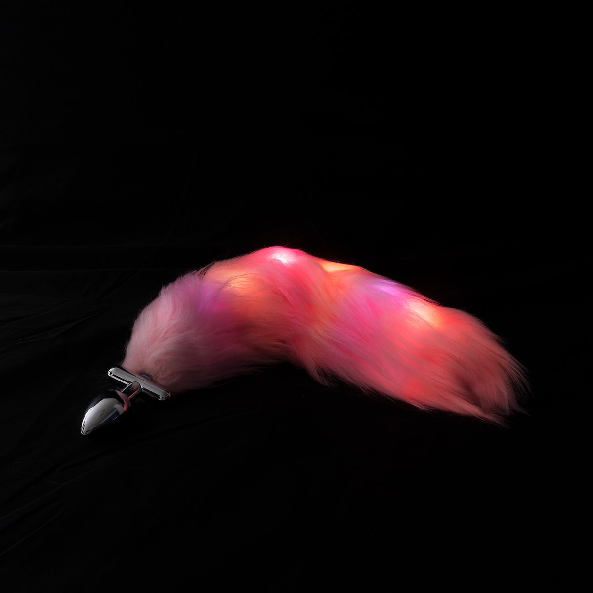 Plug Anal Con Cola Luminosa Nilo (Sin caja) Camtoyz